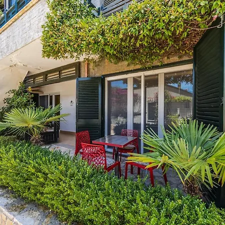 Lejlighed Aquamarine Poolside 1br & Free Parking By Pikhost